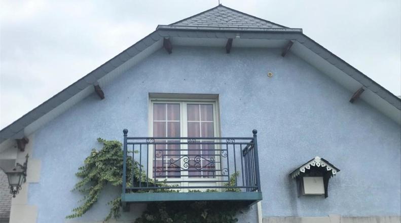 Les Gites De La Maison Bleue D'Estialescq Exterior foto